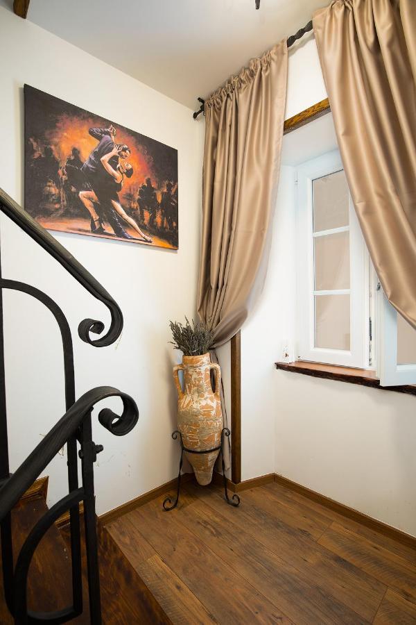 Domus Maximus Apartment Pula Exterior photo