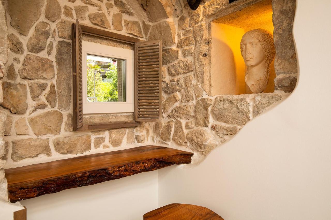 Domus Maximus Apartment Pula Exterior photo